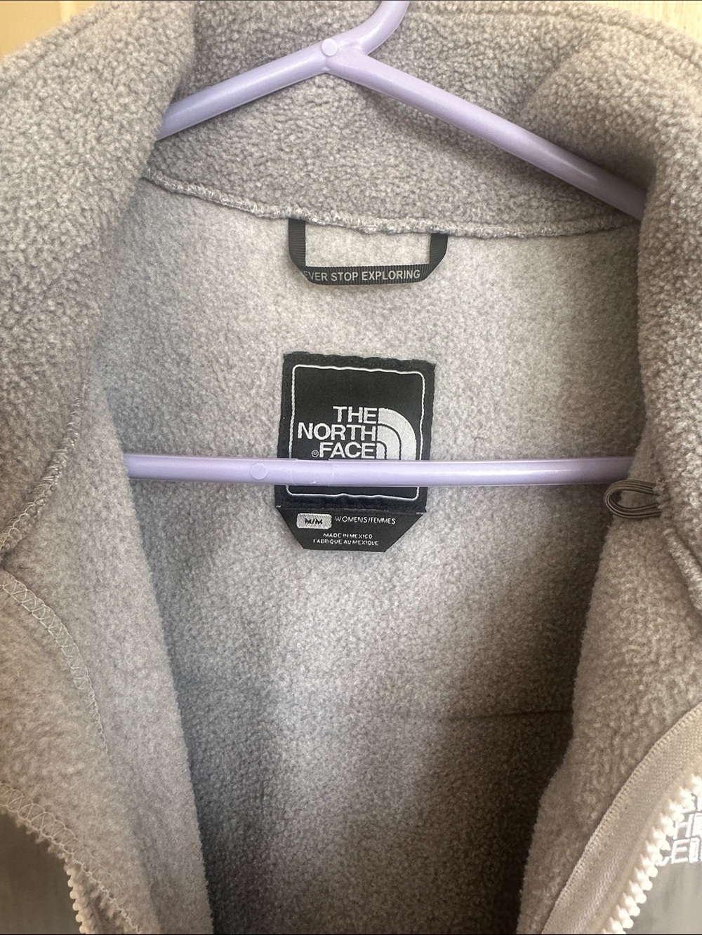 The North Face Woman’s Grey Full-Zip Fleece Jacket - Picture 3 of 5